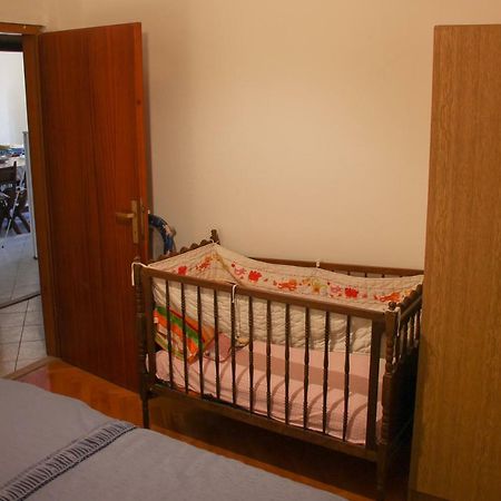 Apartmani Nada Seget Vranjica Exterior photo